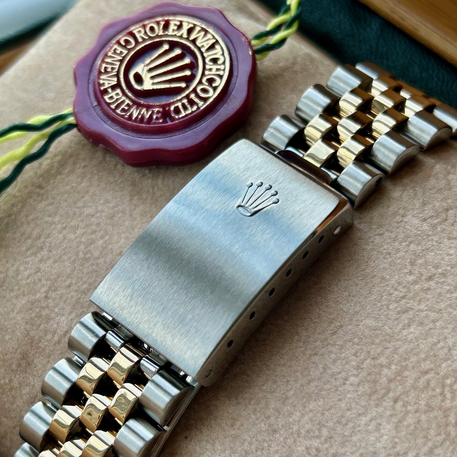 1988 Rolex Oyster Perpetual Datejust 18ct Yellow Gold & Stainless Steel 36mm Automatic Ref 16013 Linen Dial - Image 7