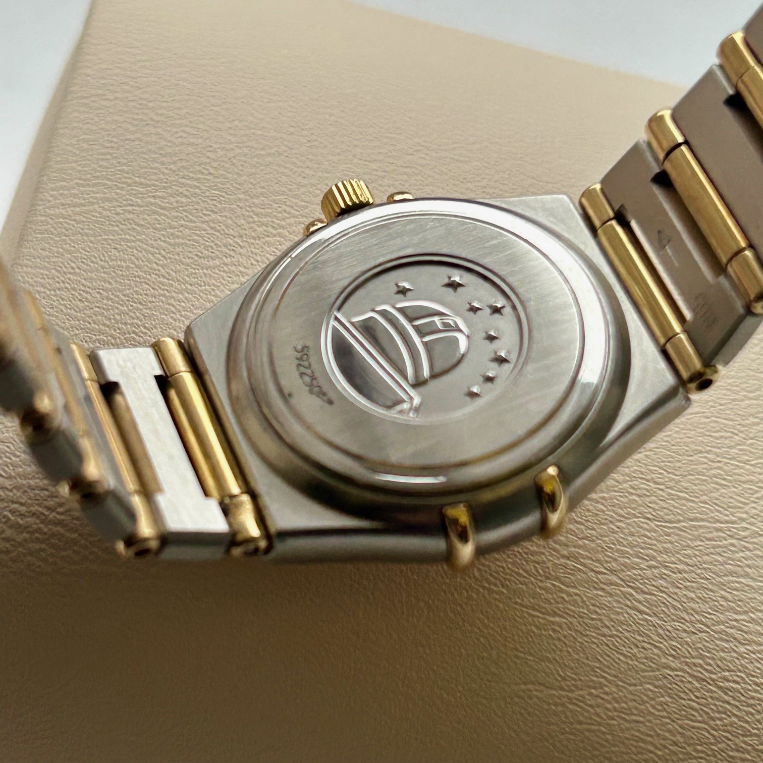 Ladies 18ct Gold & Steel Omega Constellation Quartz 22.5mm - Full Set - Image 10