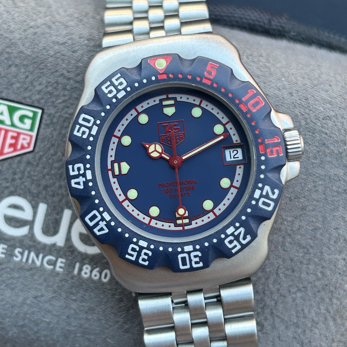 1980's TAG Heuer Formula 1 Professional Quartz Midsize Watch 370.513 - Image 2