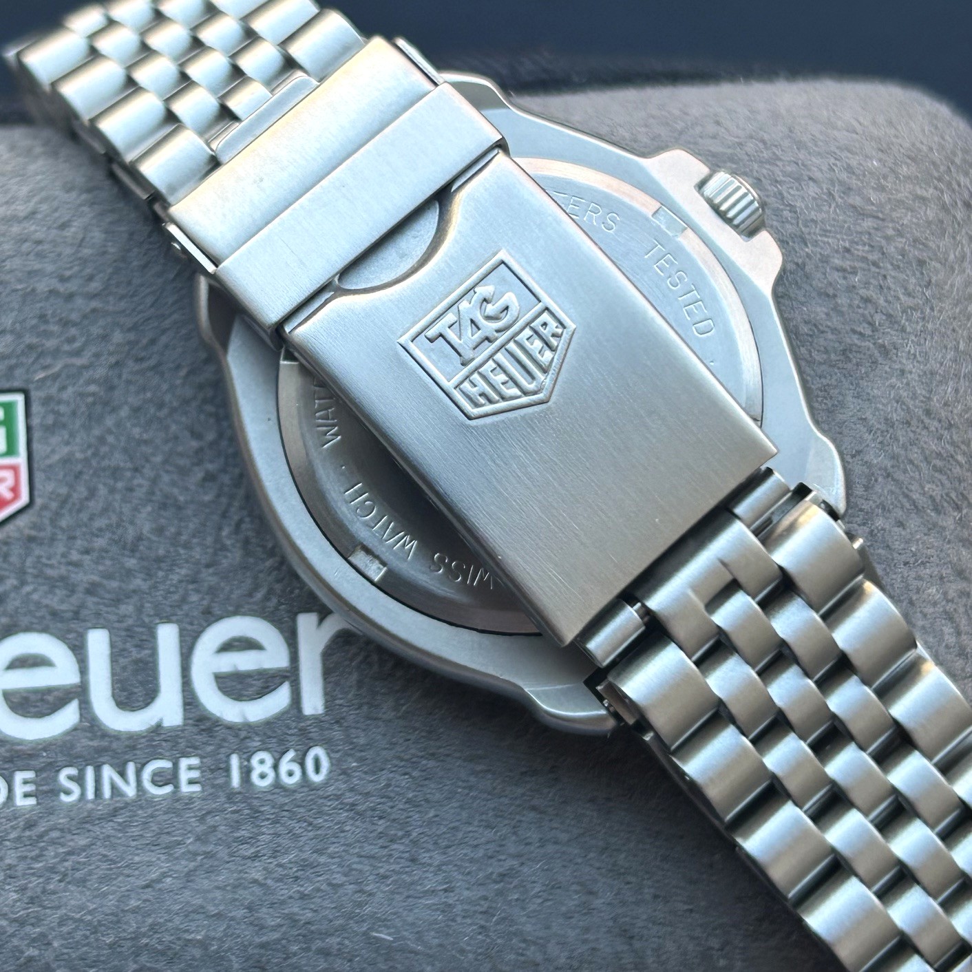 1980's TAG Heuer Formula 1 Professional Quartz Midsize Watch 370.513 - Image 3