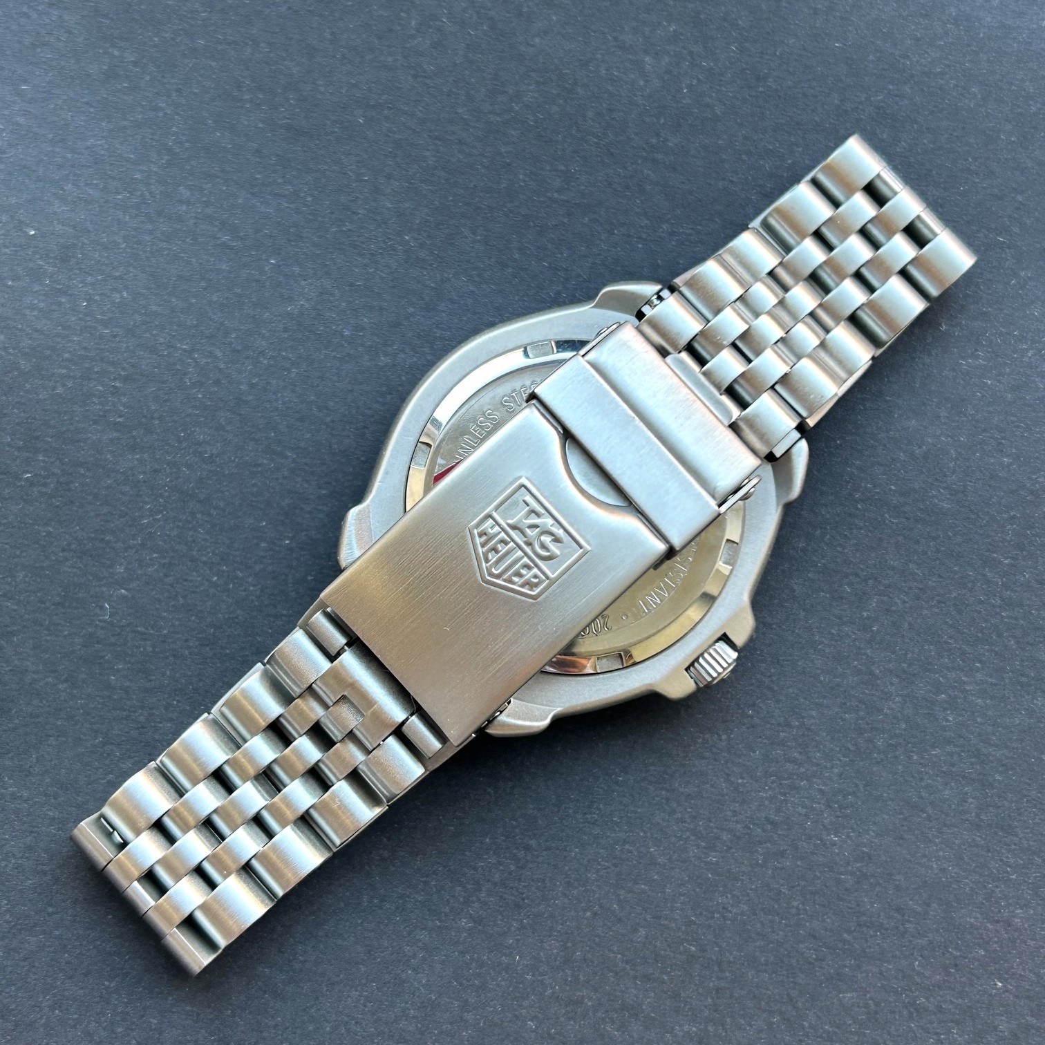 1990's TAG Heuer Formula 1 Professional Quartz Midsize Watch WA1216 - Image 10