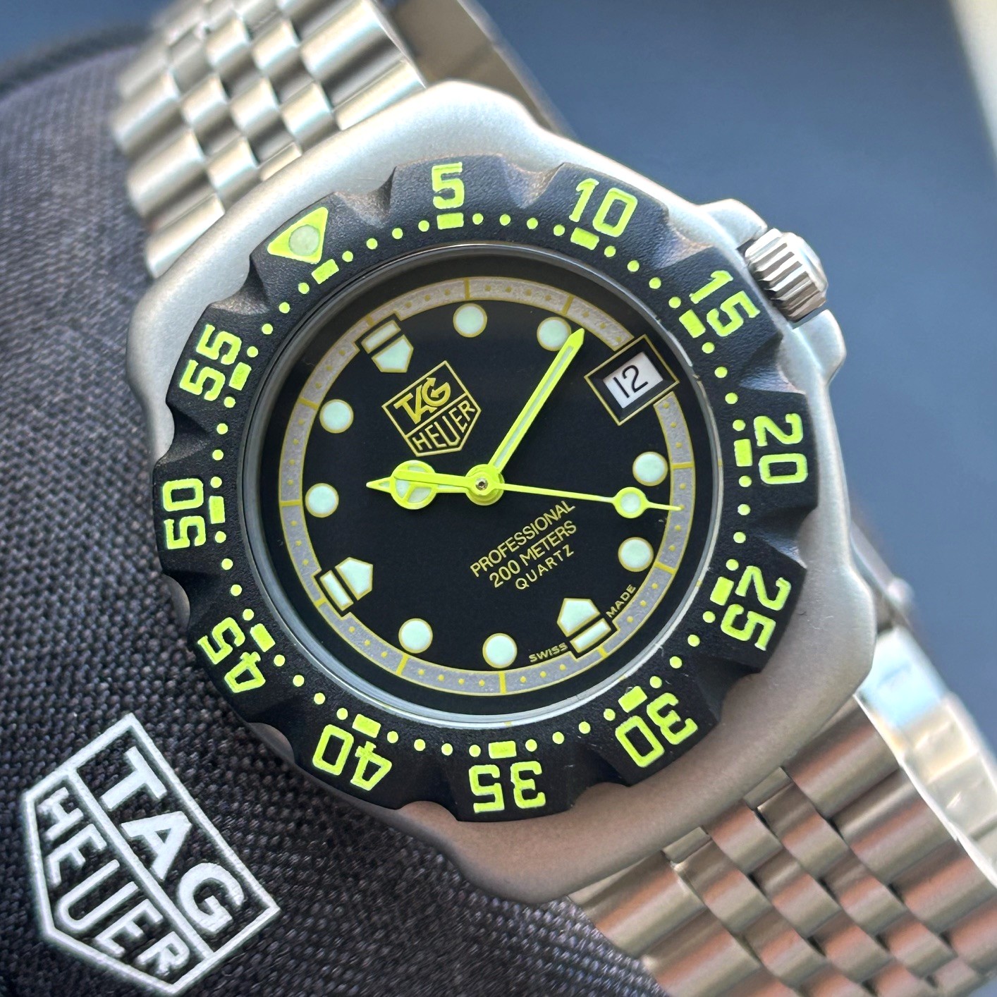 1990's TAG Heuer Formula 1 Professional Quartz Midsize Watch WA1216 - Image 9