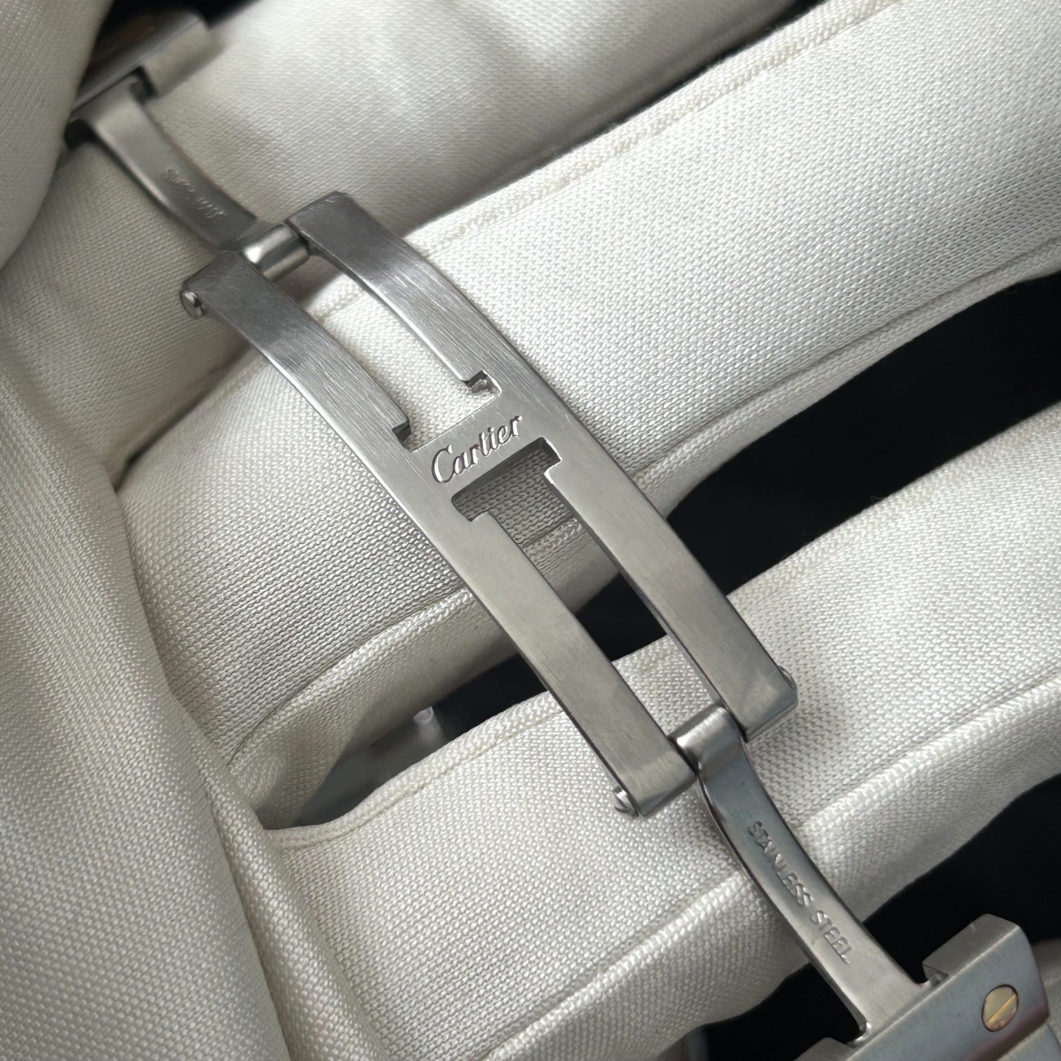 1990’s Cartier Santos Galbée 29mm Steel and 18ct Gold, White Roman Dial, Ref 1566 - Image 12