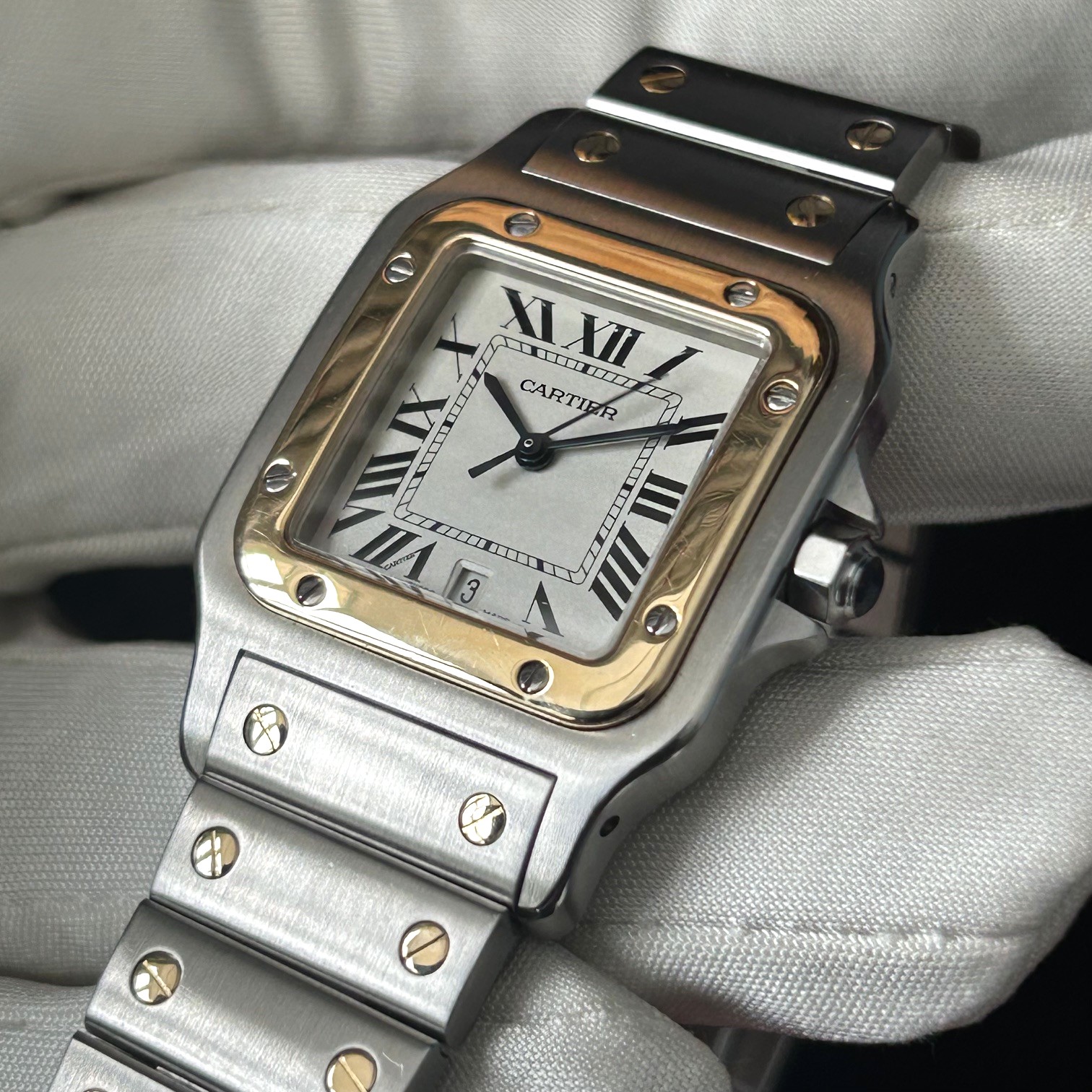1990’s Cartier Santos Galbée 29mm Steel and 18ct Gold, White Roman Dial, Ref 1566 - Image 4